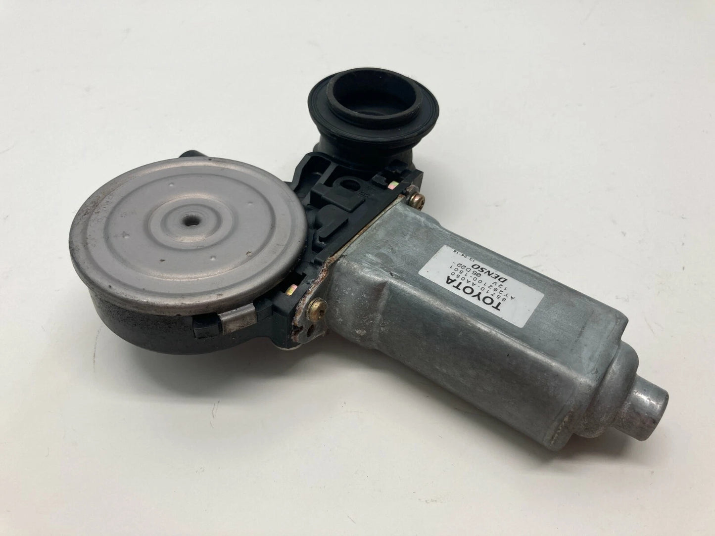 2003-2008 TOYOTA COROLLA MATRIX REAR LEFT SIDE DOOR WINDOW MOTOR 85710-AA050 OEM