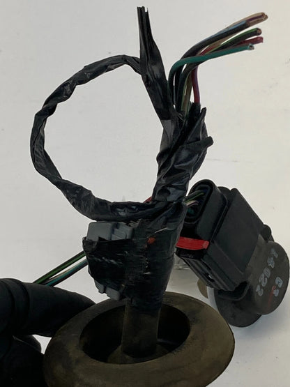 2008-2012 DODGE CALIBER REAR TAIL LIGHT TAILLIGHT TAILLAMP LAMP HARNESS WIRE OEM
