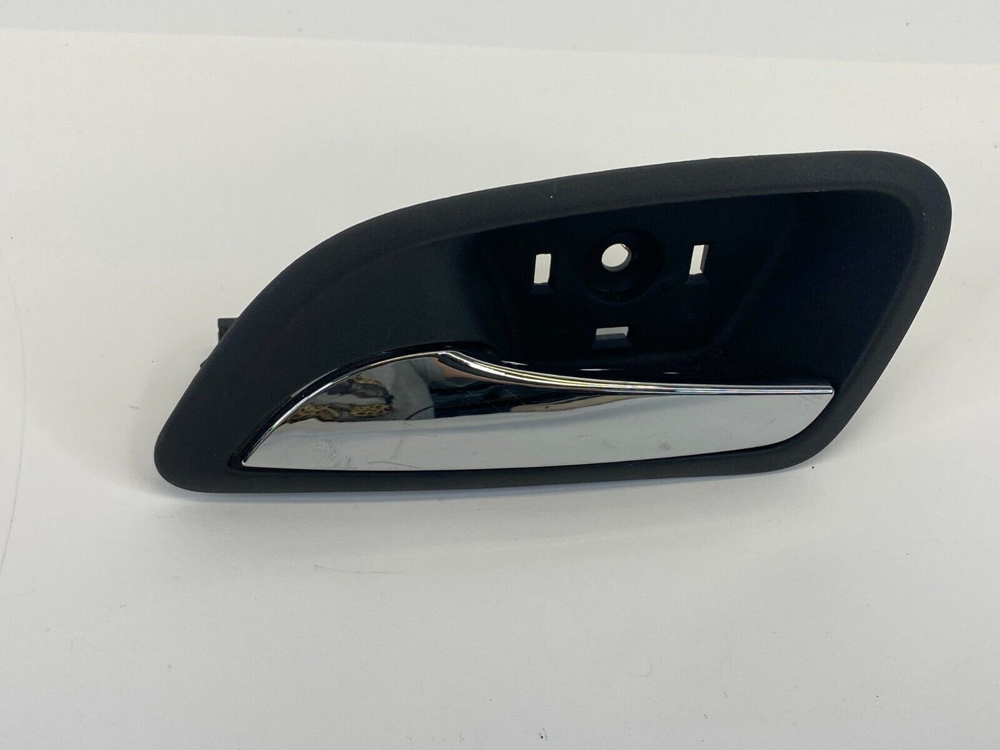 2011-2016 Chevrolet Cruze Rear Left Side Interior Door Handle Assembly 96845901