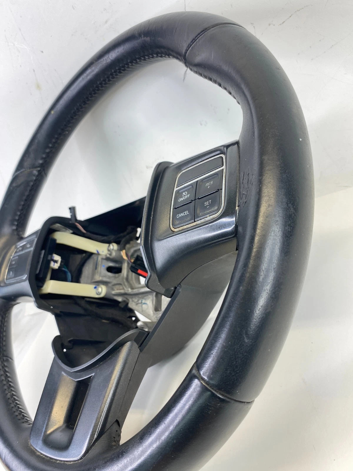 2013-2016 Dodge Dart Steering Wheel W/ Audio & Cruise Control 1ZX28DX9AE OEM