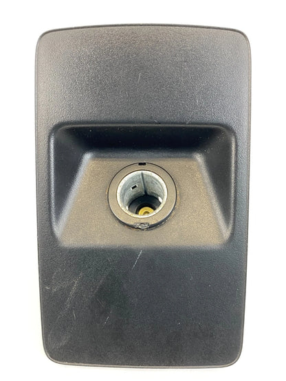 2009 2010 DODGE JOURNEY REAR CENTER CONSOLE SOCKET POWER OUTLET 100001095 OEM