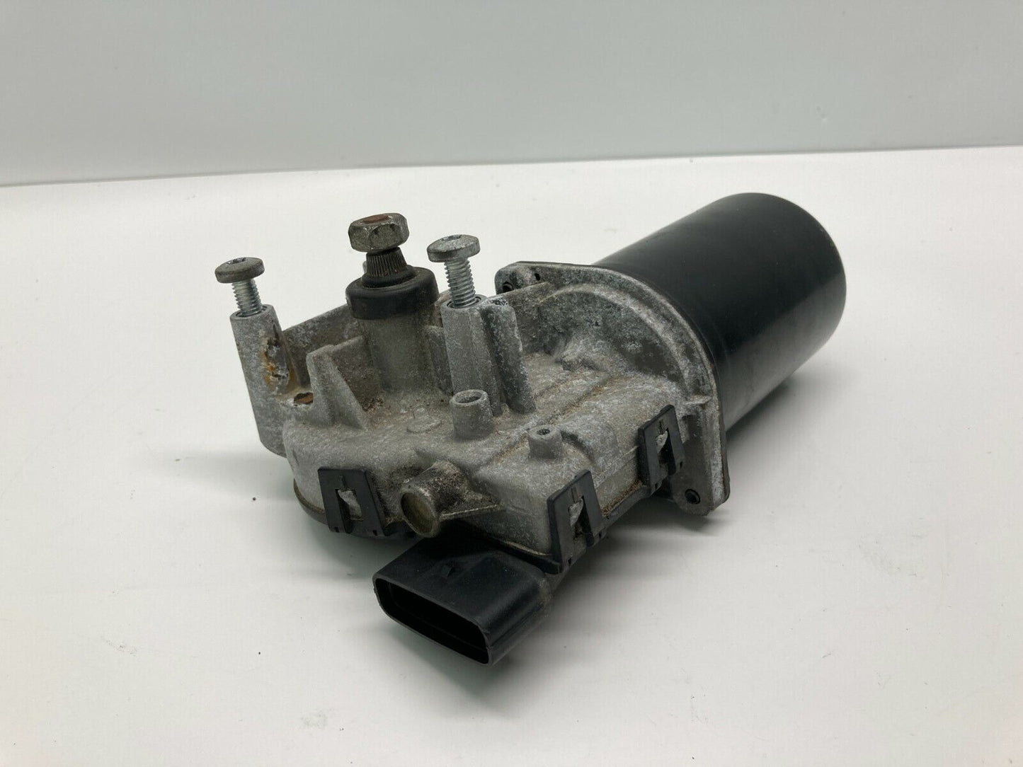 2006 2007 2008 2009 2010 2011 Hyundai Azera Windshield Wiper Motor OEM