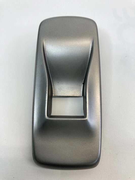 2009-2011 JAGUAR XF FRONT RH SIDE WINDOW SWITCH COVER BEZEL FDR8X23-240A40-C OEM