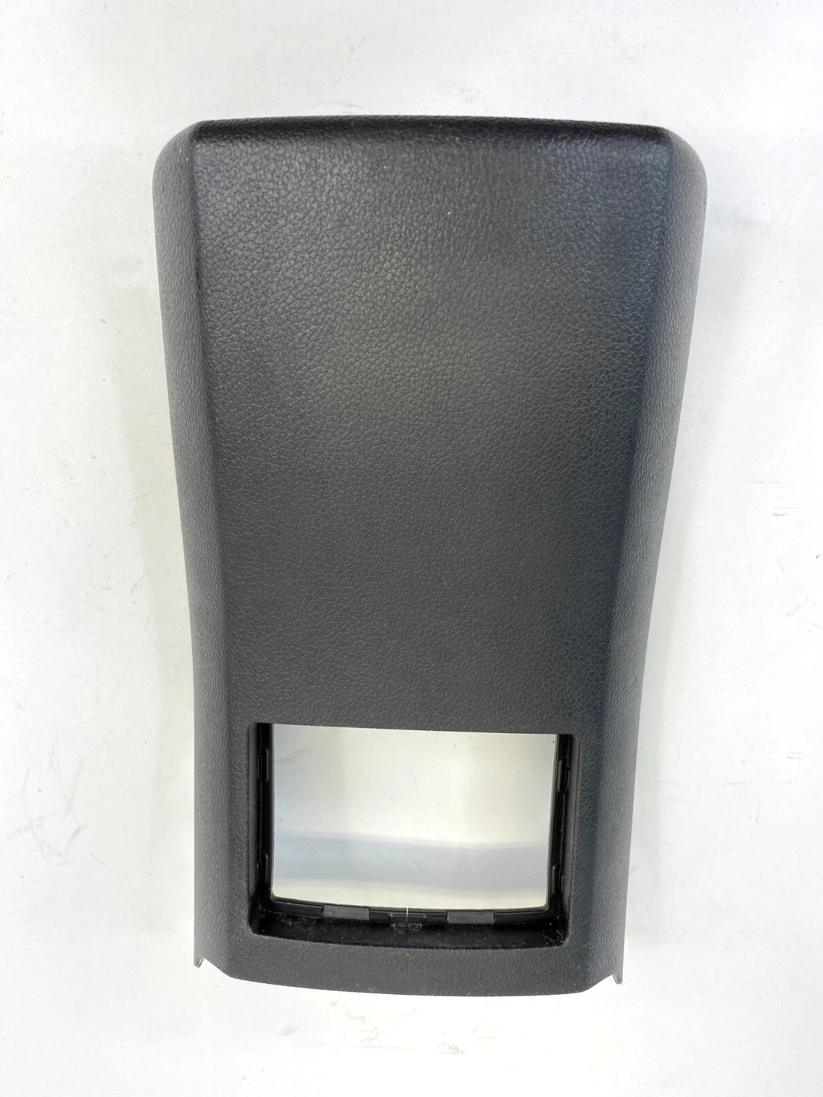 2011-2016 CHEVY CRUZE REAR BACK CENTER CONSOLE PANEL COVER TRIM GMW15549 OEM