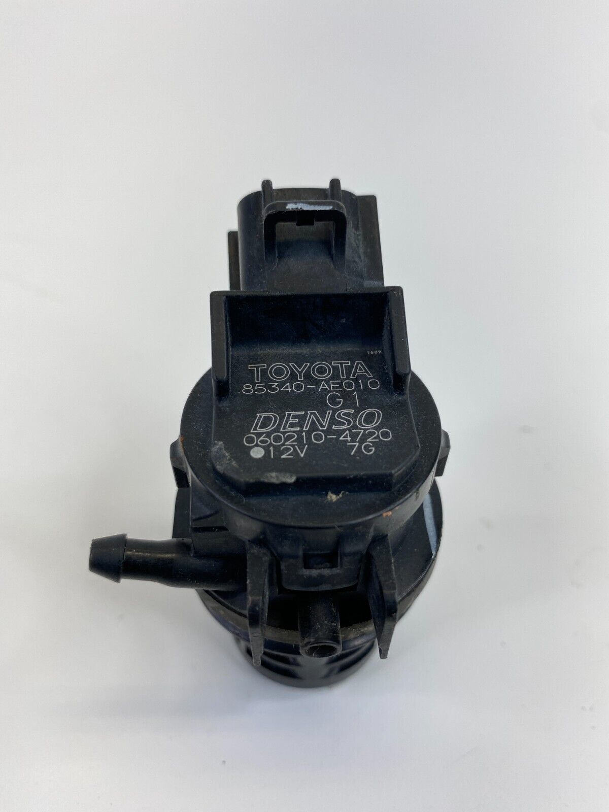 2004-2020 Toyota Sienna Windshield Washer Fluid Pump 85340-AE010 OEM