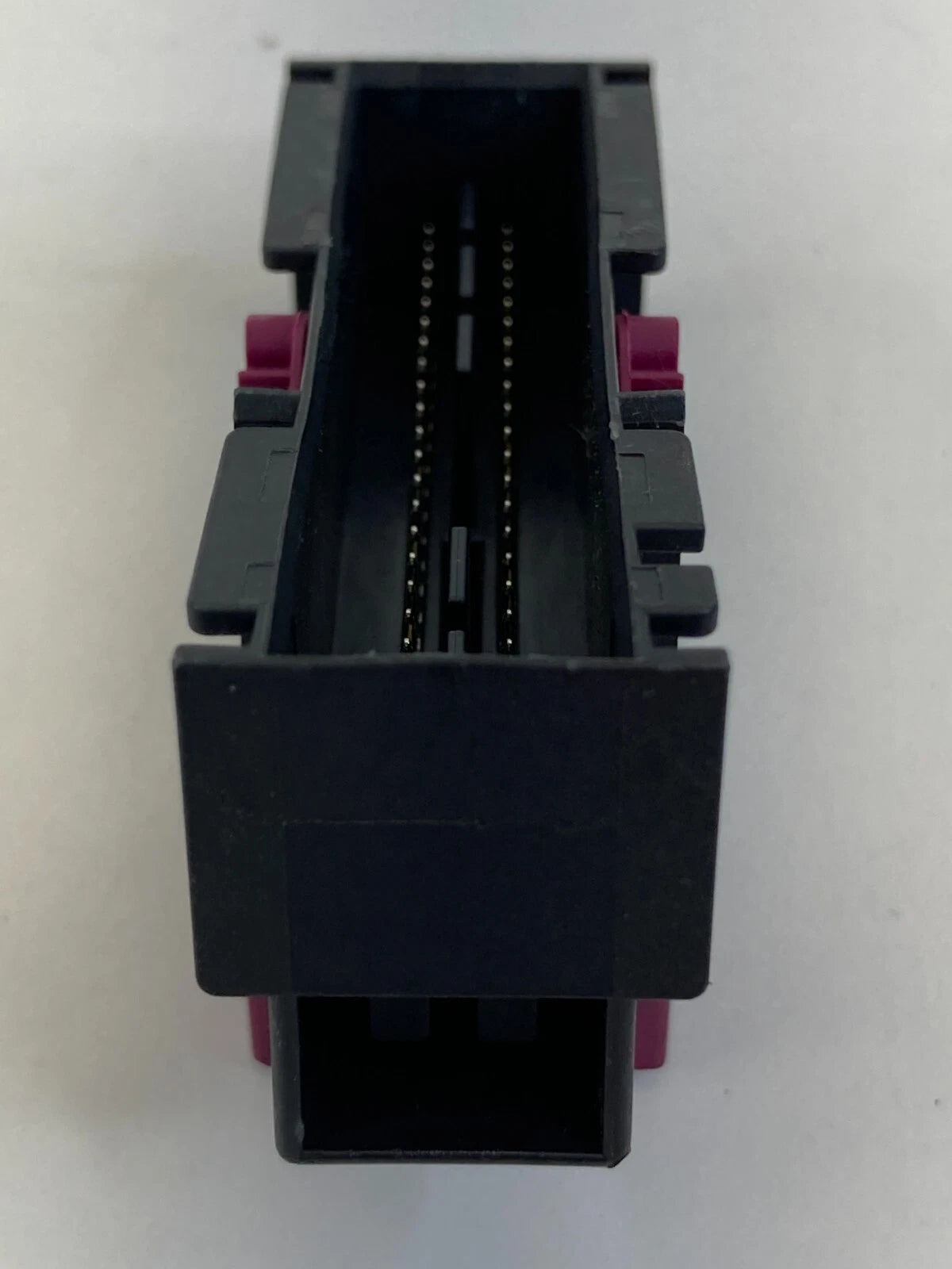 2006-2011 AUDI A6 3.2L FUSE BOX RELAY CONNECTOR CONTACT PIN PLUG OEM