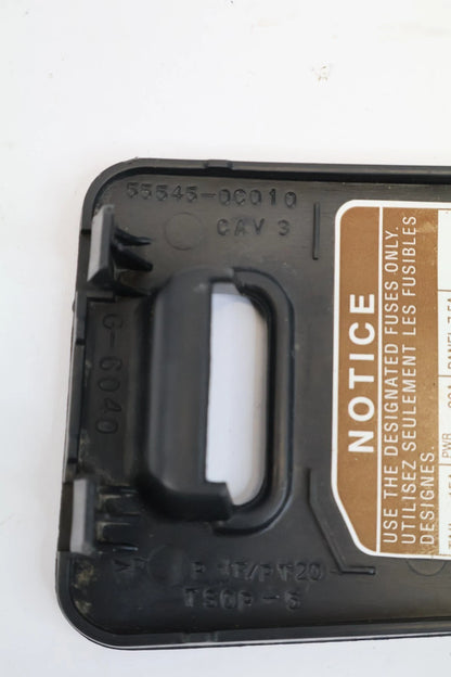00-06 TOYOTA TUNDRA 01-07 SEQUOIA INTERIOR DASH FUSE BOX COVER LID 55545-0C010