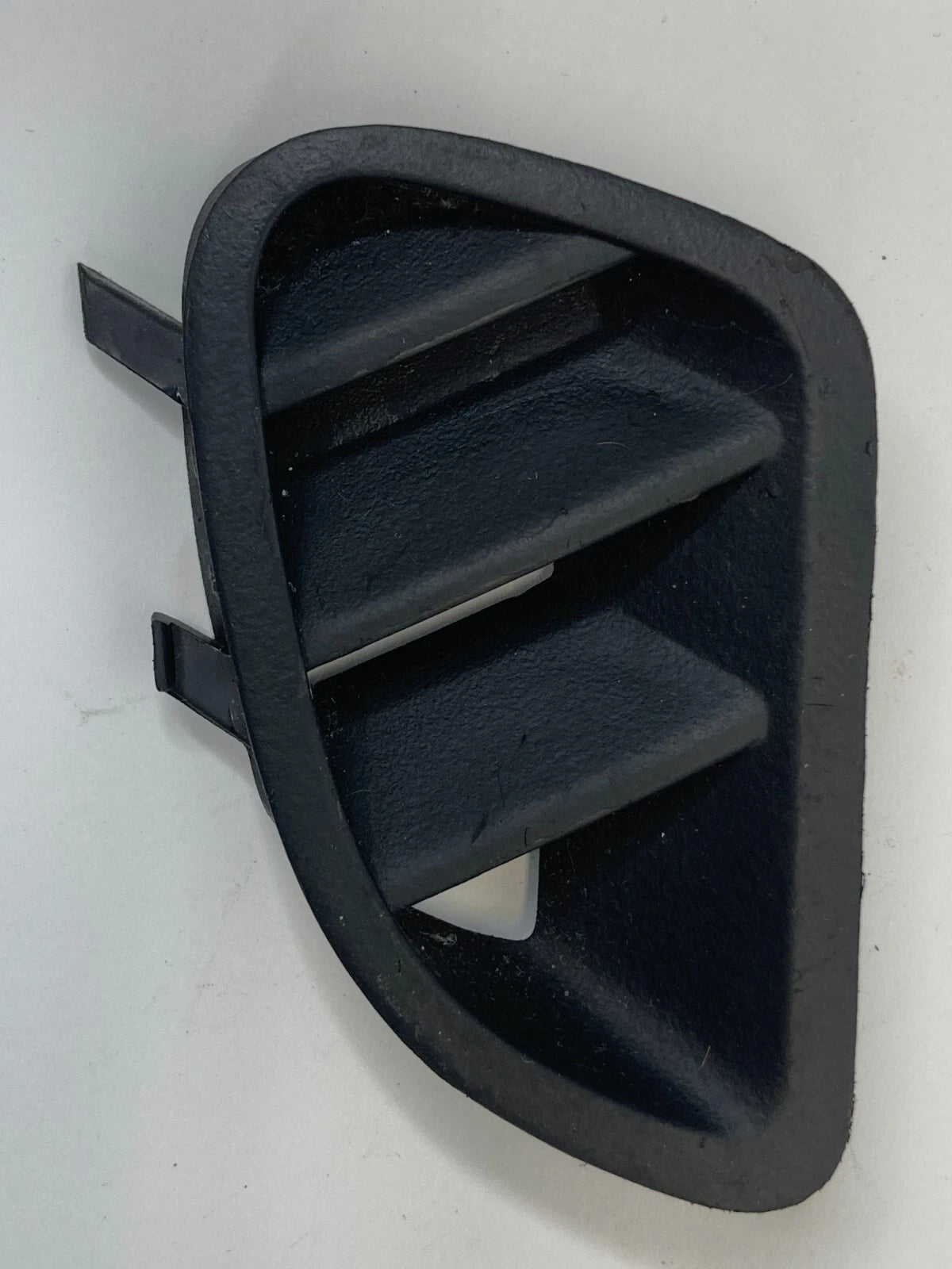 2011-2016 CHEVROLET CRUZE FRONT LEFT DRIVER SIDE DEFOGGER OUTLET GRILLE OEM