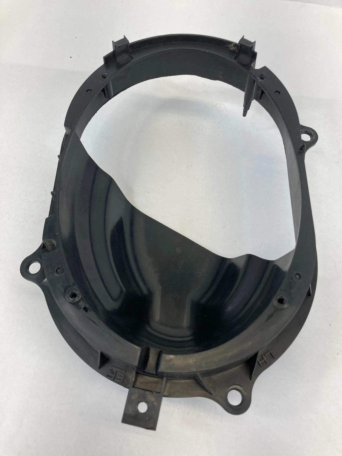08-13 NISSAN ROGUE FRONT LEFT DRIVER DOOR AUDIO SPEAKER BRACKET 28167-JM00A OEM