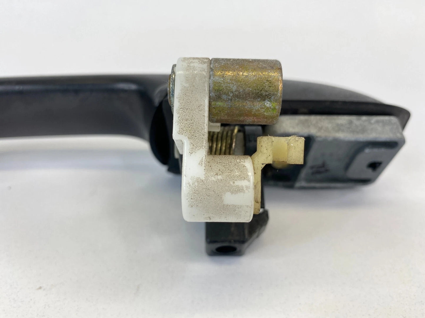 2003-2007 HONDA PILOT REAR RIGHT DOOR EXTERIOR DOOR HANDLE NIGHTHAWK BLACK PEARL