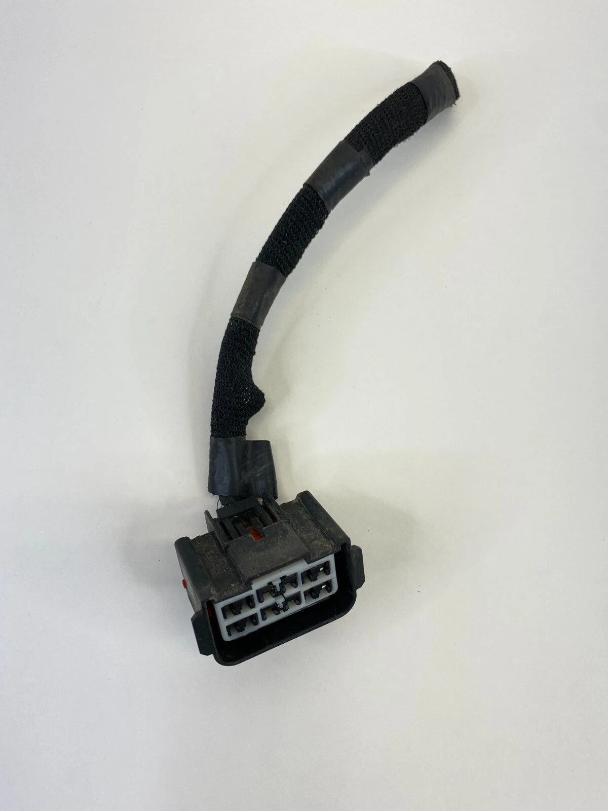 2000-2004 VOLVO S40 FRONT LEFT OR RIGHT HEADLIGHT WIRE HARNESS CONNECTOR PLUG