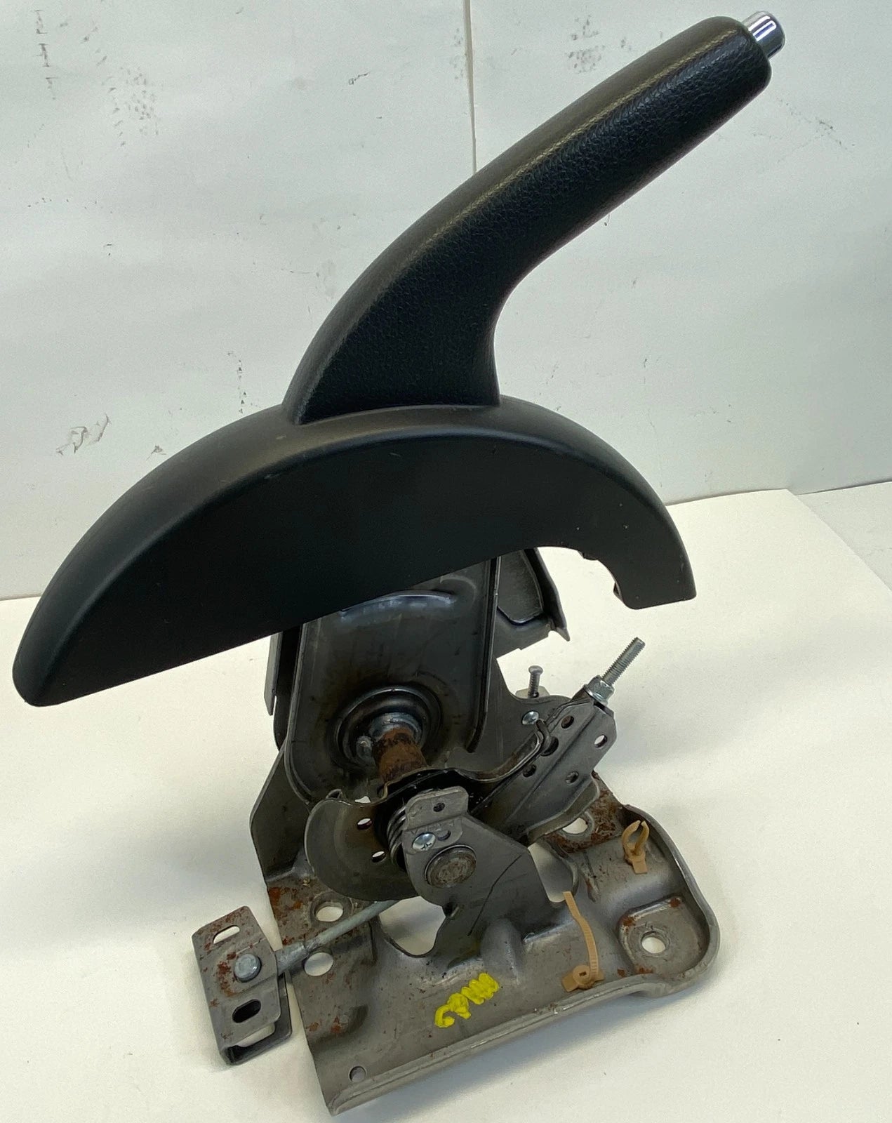 2013-2019 NISSAN SENTRA EMERGENCY PARKING BRAKE LEVER HANDLE ASSEMBLY UNIT OEM