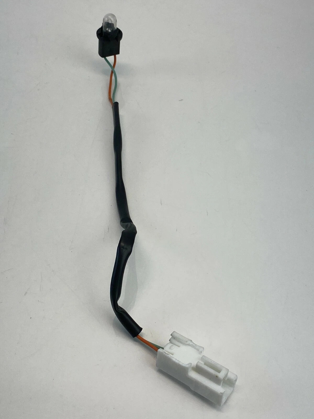 2011-2014 HYUNDAI SONATA FRONT RIGHT DOOR PANEL COURTESY LIGHT LAMP WIRE HARNESS