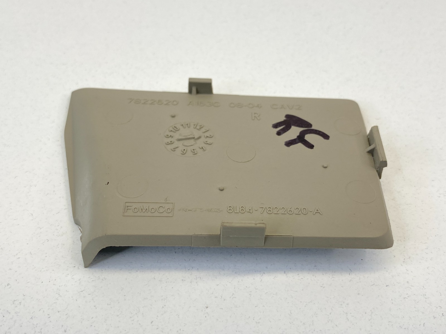 08-11 Mercury Mariner Front Right Inner Door Handle Screw Panel 8L847822620A