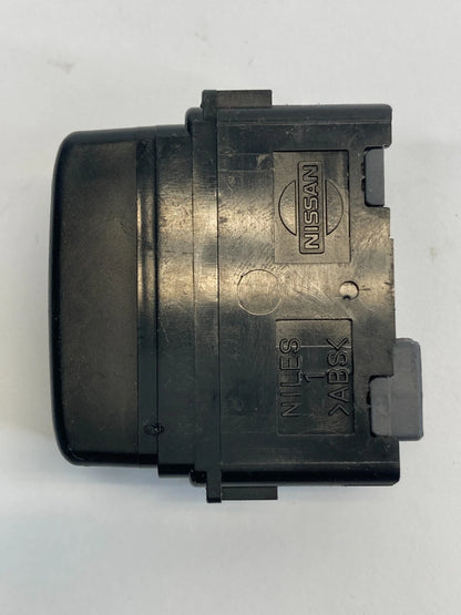 2009-2014 NISSAN MURANO FRONT SEAT FOLDING SWITCH ADJUST BUTTON CONTROL OEM