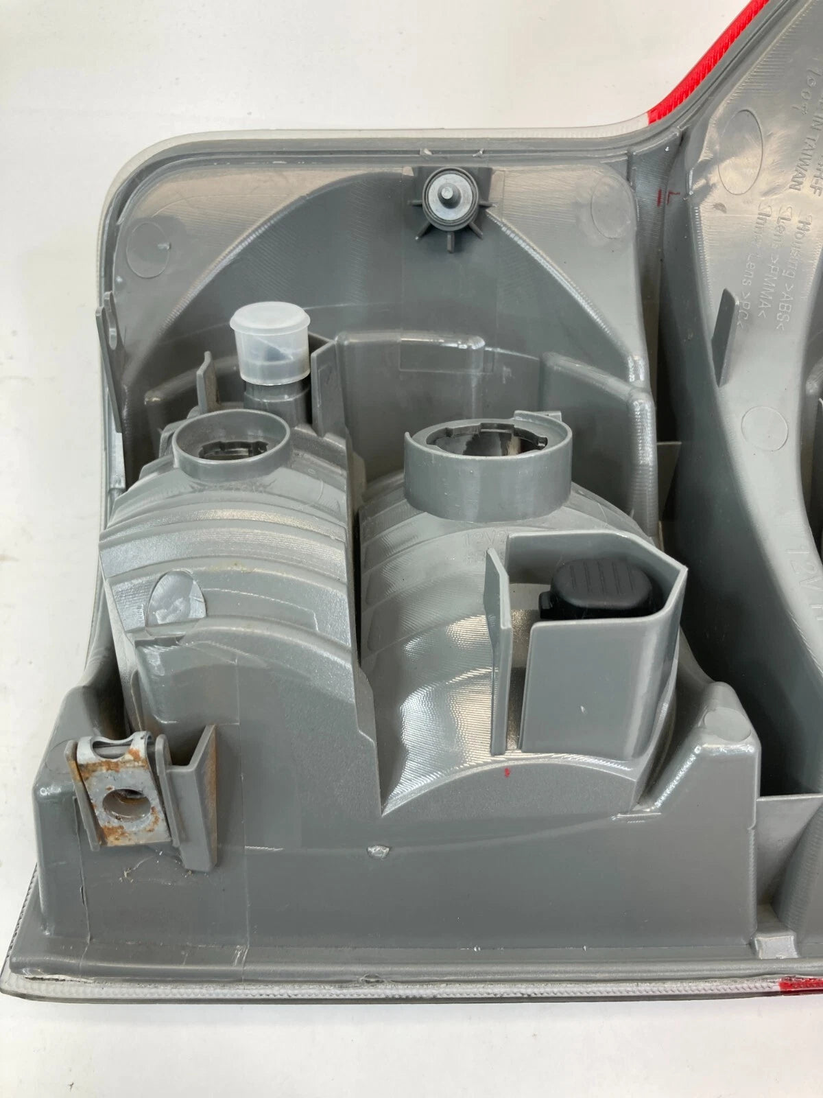 07-09 TOYOTA TUNDRA DOUBLE CAB REAR RIGHT TAIL LIGHT LAMP TAIL LIGHT AFTERMARKET