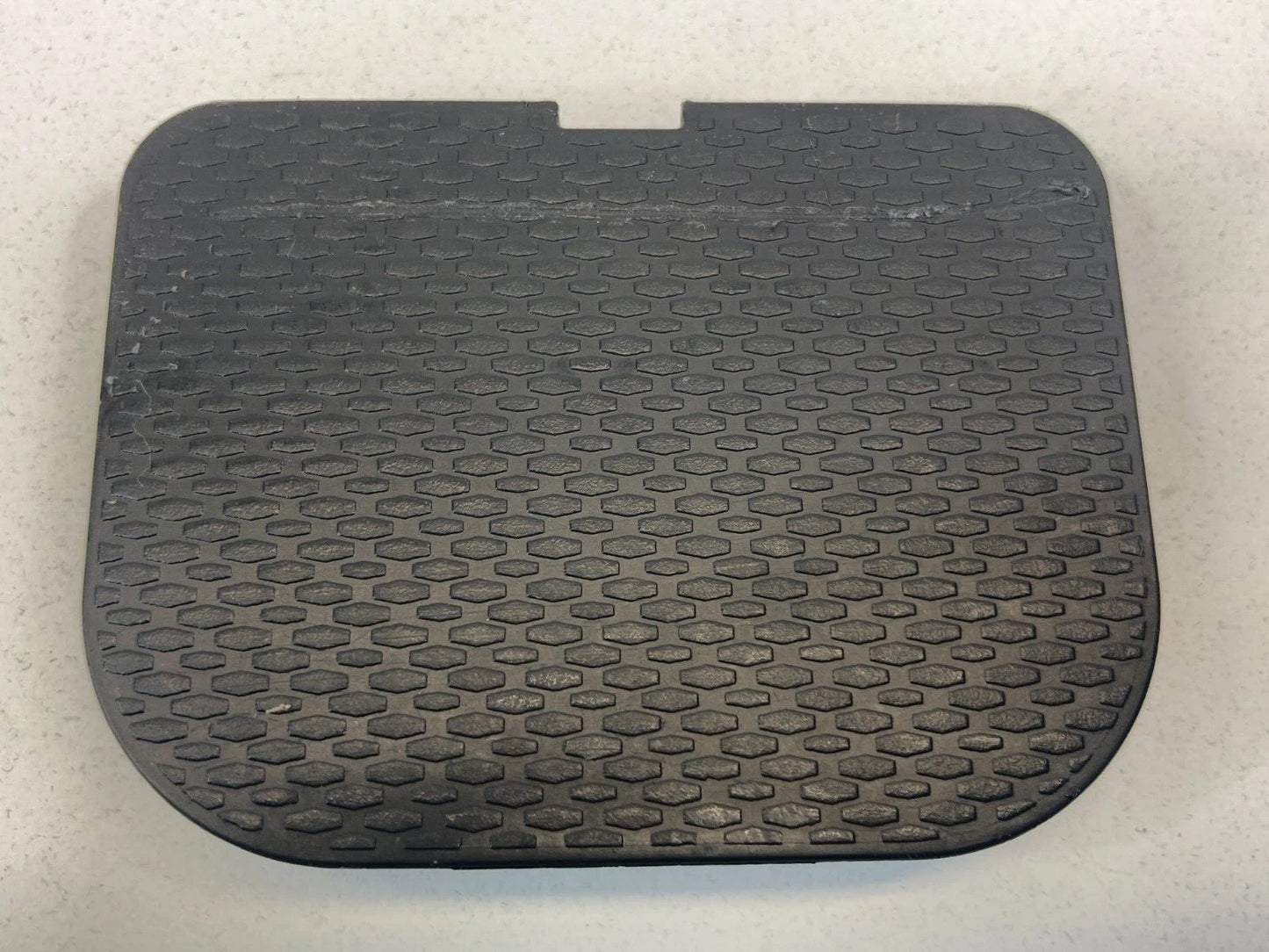 07-13 MITSUBISHI OUTLANDER REAR QUARTER PANEL PLUG CAP COVER TRIM 7230A168ZZ OEM