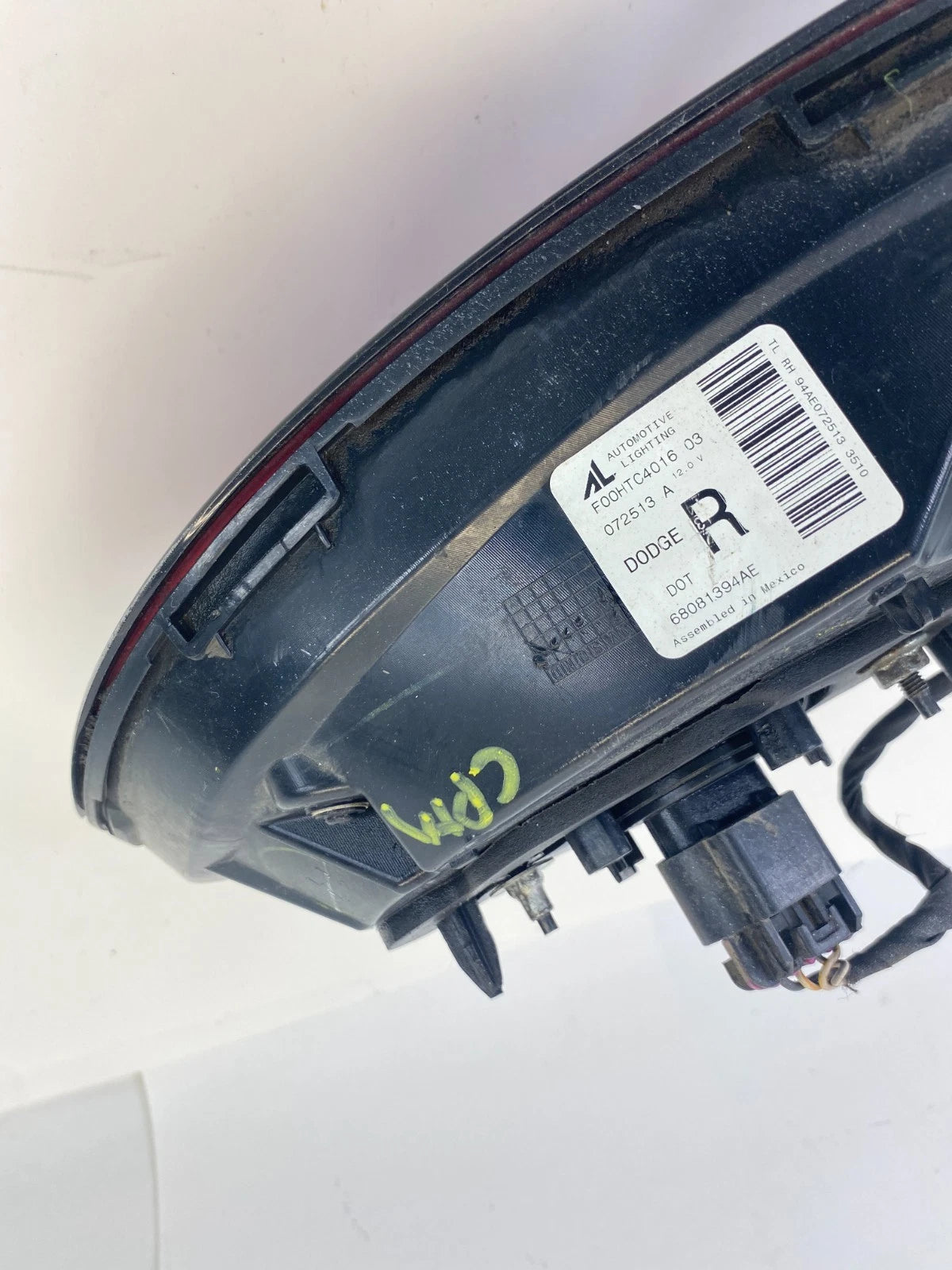 2013-2016 DODGE DART REAR RIGHT SIDE OUTER TAILLIGHT TAIL LAMP 68081394AE OEM