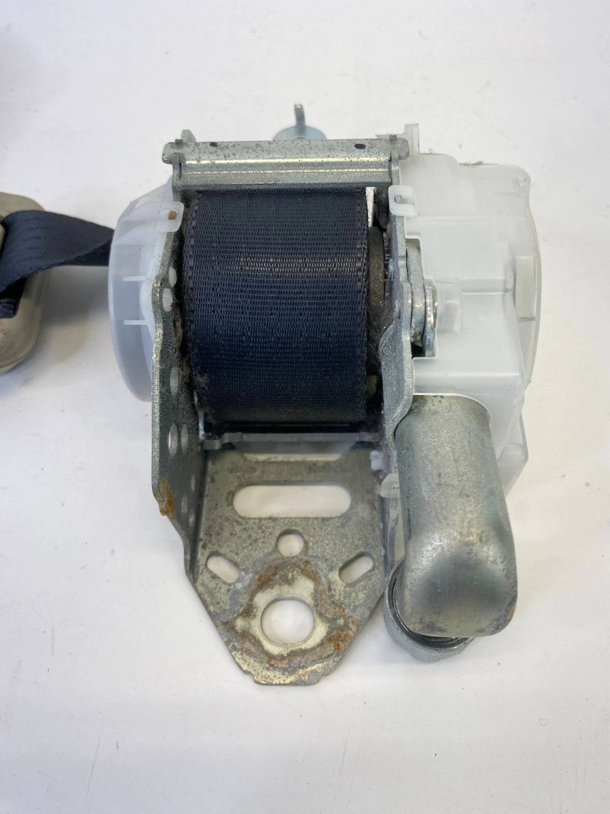 2007-2009 NISSAN ALTIMA FRONT LEFT DRIVER SEAT BELT RETRACTOR ASSEMBLY OEM