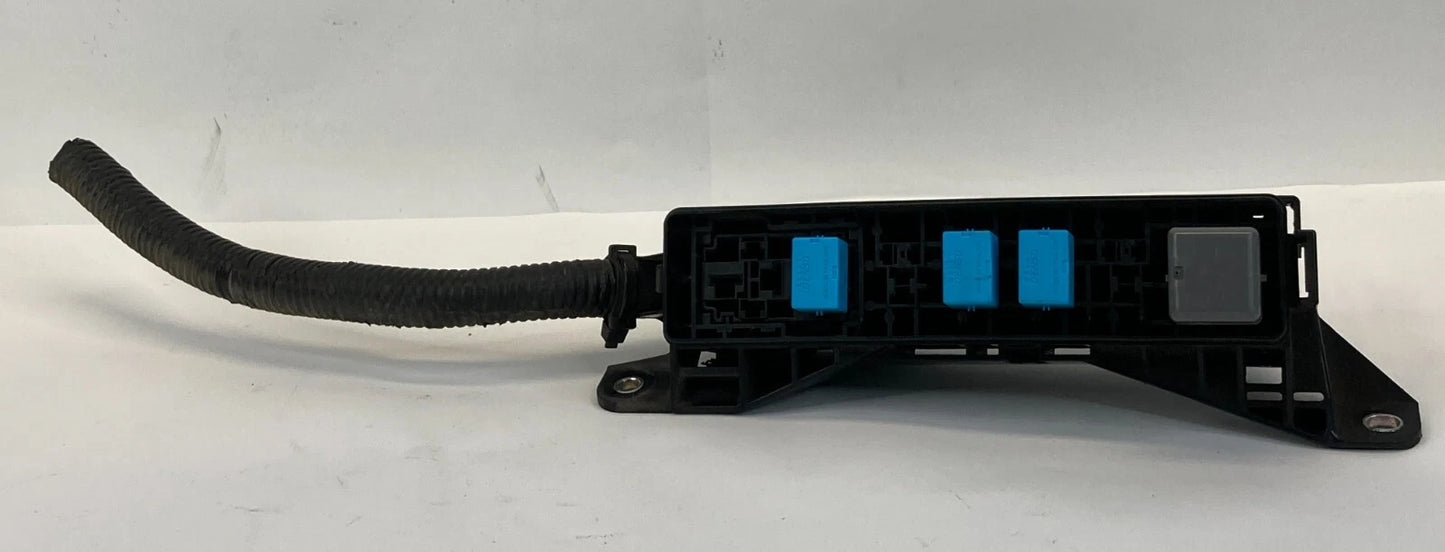 04 05 06 07 08 09 TOYOTA PRIUS 1.5L UNDER HOOD SMALL FUSE RELAY BOX FUSEBOX OEM