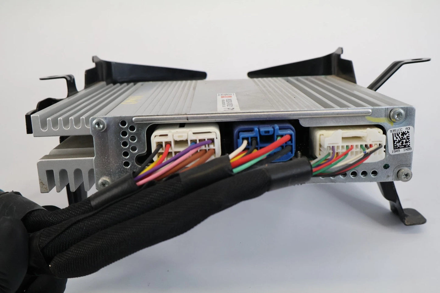 2010 2011 2012 TOYOTA PRIUS RADIO AUDIO AMPLIFIER AMP HARMAN BECKER 82680-0W621