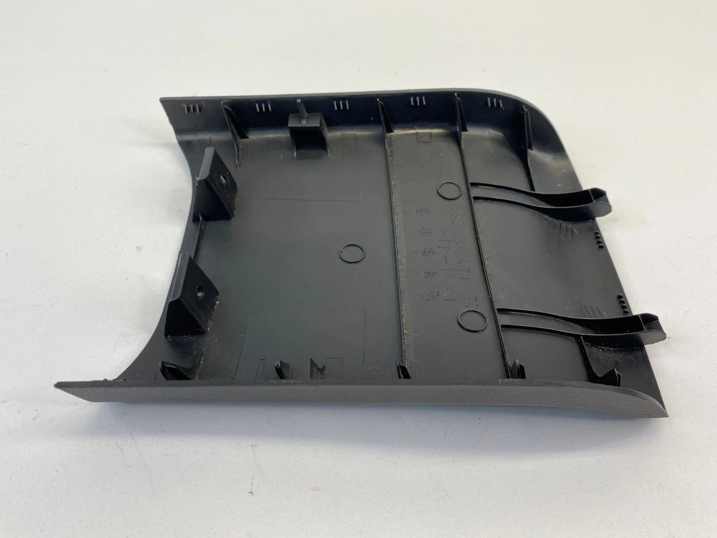 2004-2009 MAZDA 3 MAZDA3 I REAR CENTER CONSOLE LID CAP TRIM COVER B32H64471 OEM