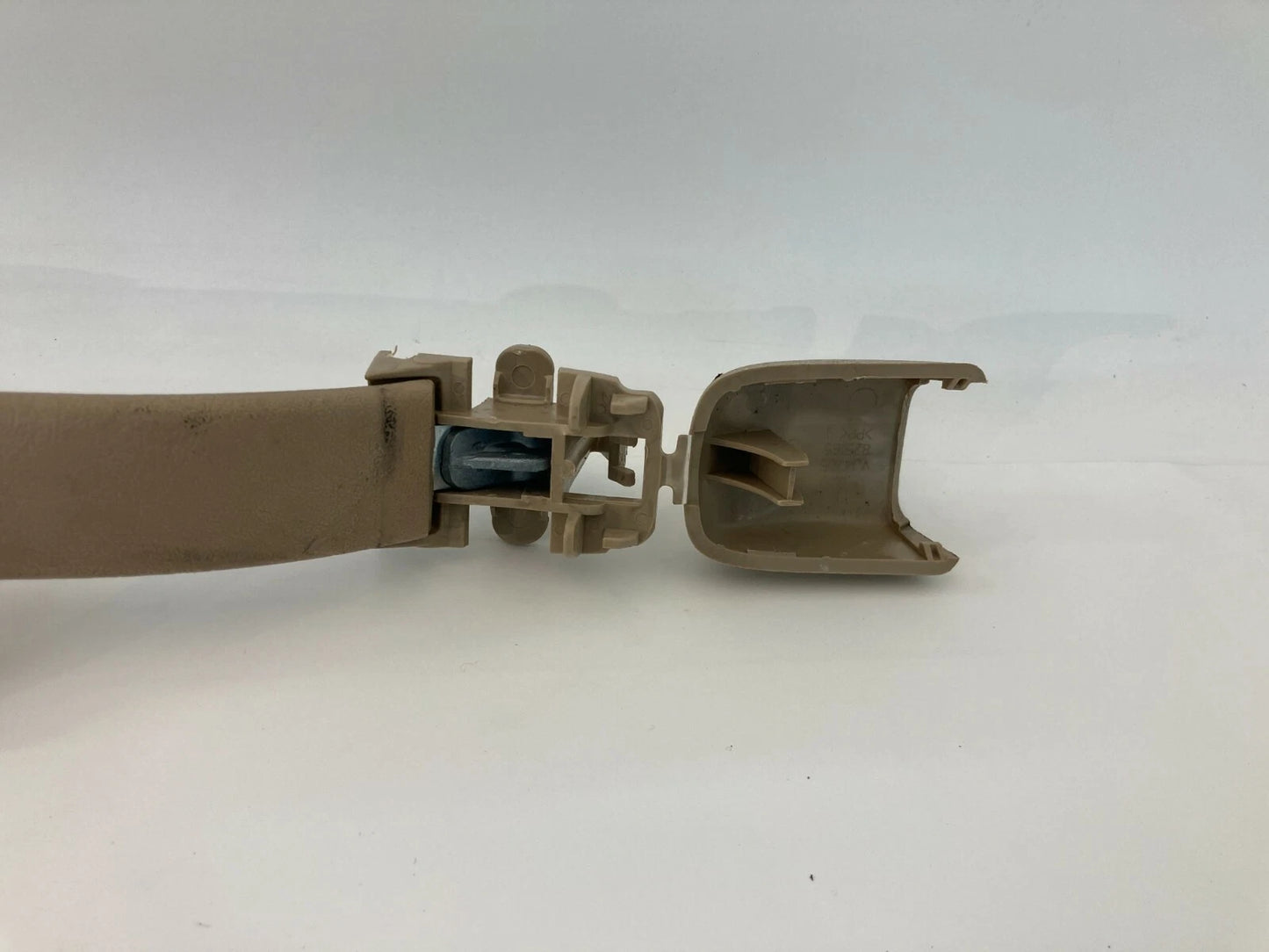 03 04 05 06 ISUZU ASCENDER REAR LEFT SIDE ROOF GRAB GRIP HANDLE ASSIST 825165