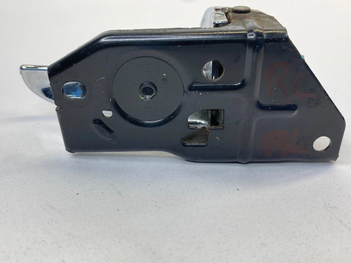 2002-2005 HYUNDAI SONATA REAR LEFT DRIVER SIDE INNER DOOR HANDLE ASSEMBLY OEM
