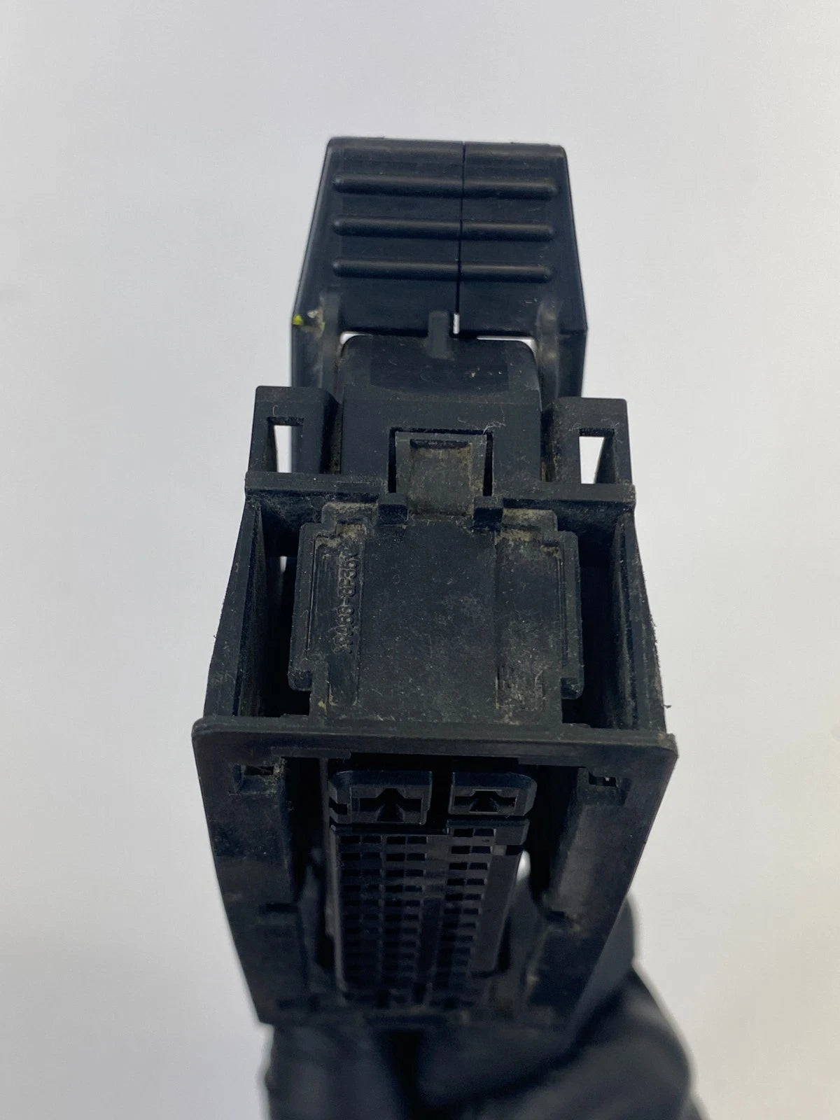 2010-2013 KIA FORTE SEDAN ABS PUMP CONTROL MODULE CONNECTOR PIGTAIL PLUG OEM