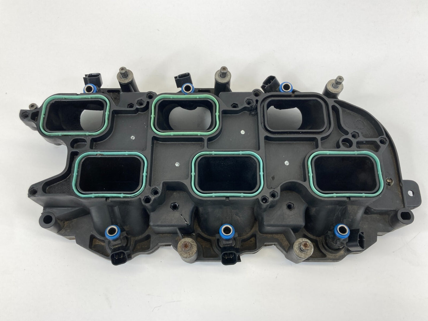 2011-2016 Chrysler Town & Country 3.6L Engine Lower Intake Manifold Assy OEM