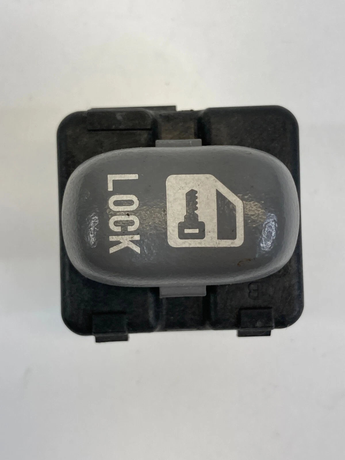 01-05 PONTIAC GRAND AM FRONT RIGHT DOOR LOCK CONTROL SWITCH OEM FACTORY 22624806