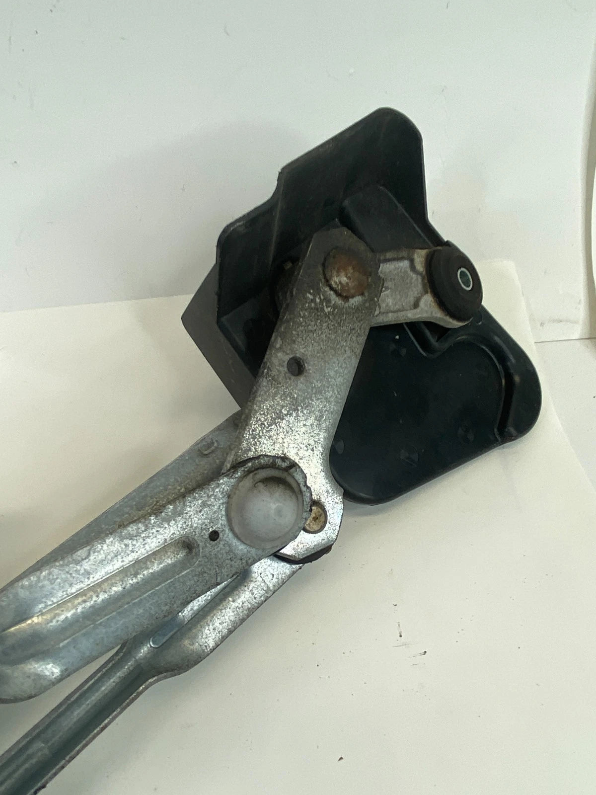 13-18 Nissan Altima Front Windshield Wiper Motor Assy w/ Linkage 28800-3TA0A OEM