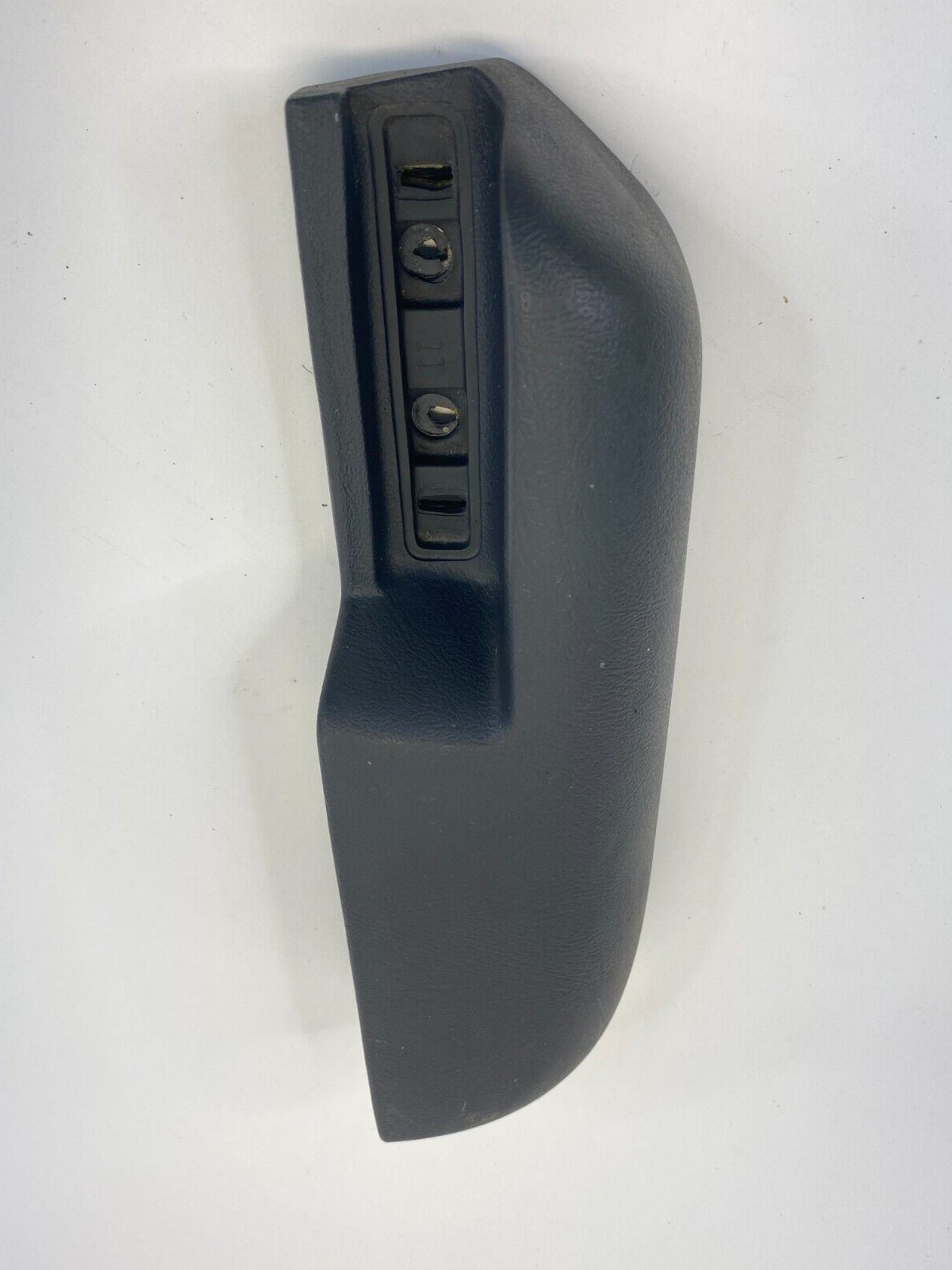 2001 2002 Chevrolet Chevy S10 Rear Left Side Door Armrest Pull Handle OEM