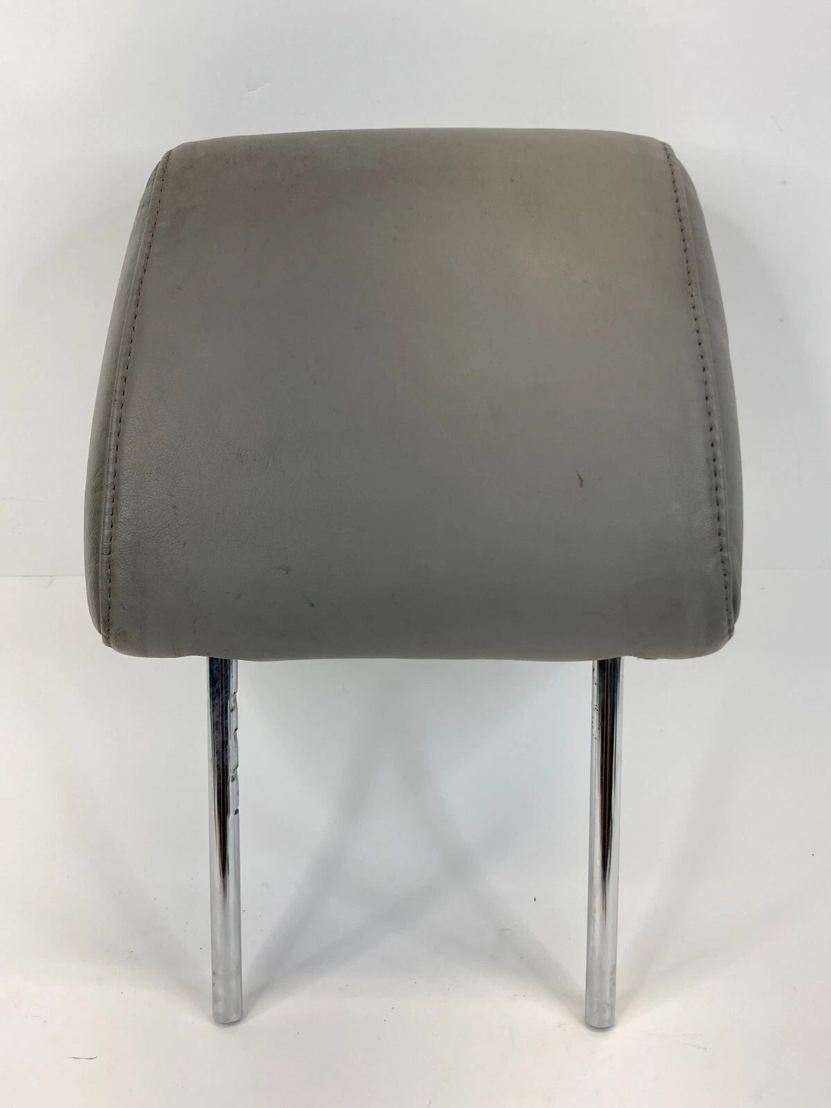 2004-2007 TOYOTA HIGHLANDER FRONT RIGHT PASSENGER SEAT HEADREST HEAD REST OEM