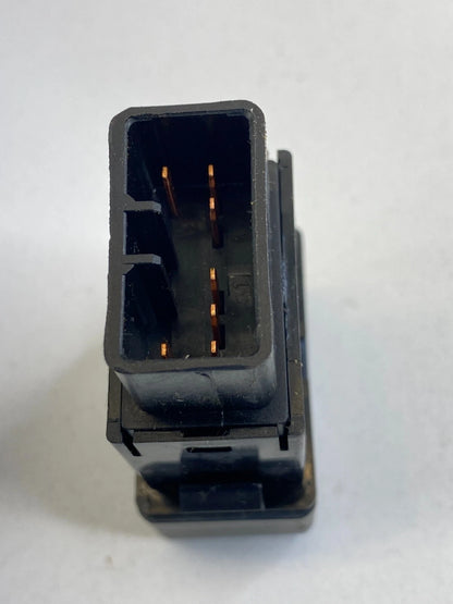 2006-2012 KIA SEDONA DASH INTERIOR DOOR DOME LAMP LIGHT BUTTON CONTROL SWITCH