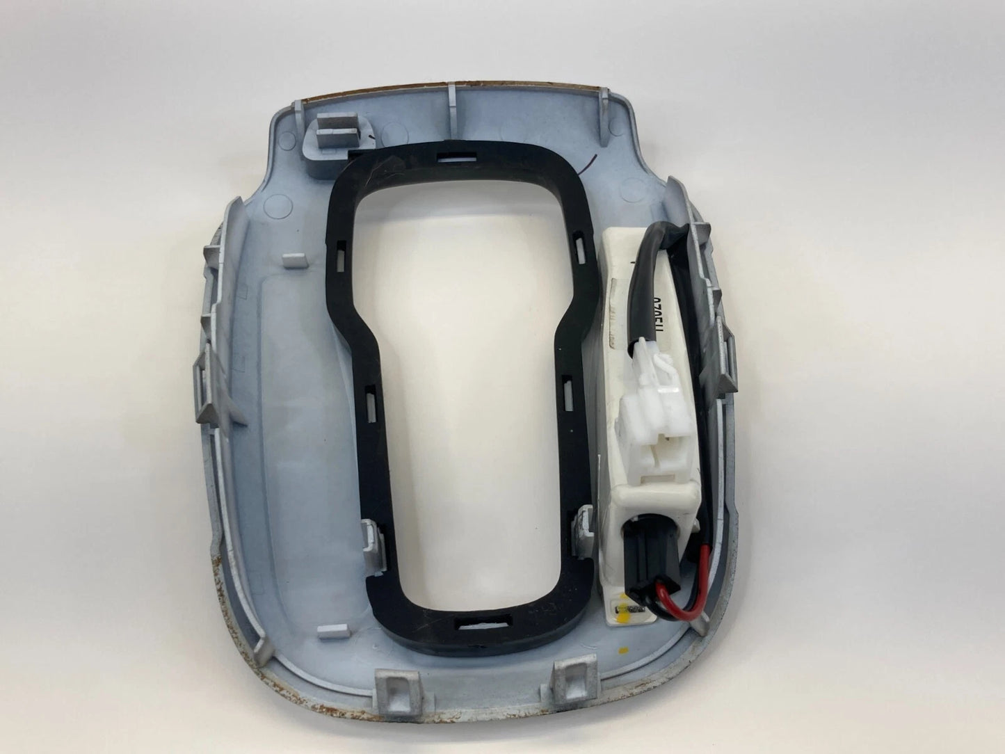 2012-2016 CHEVROLET SONIC AT TRANSMISSION CONTROL INDICATOR TRIM BEZEL OEM