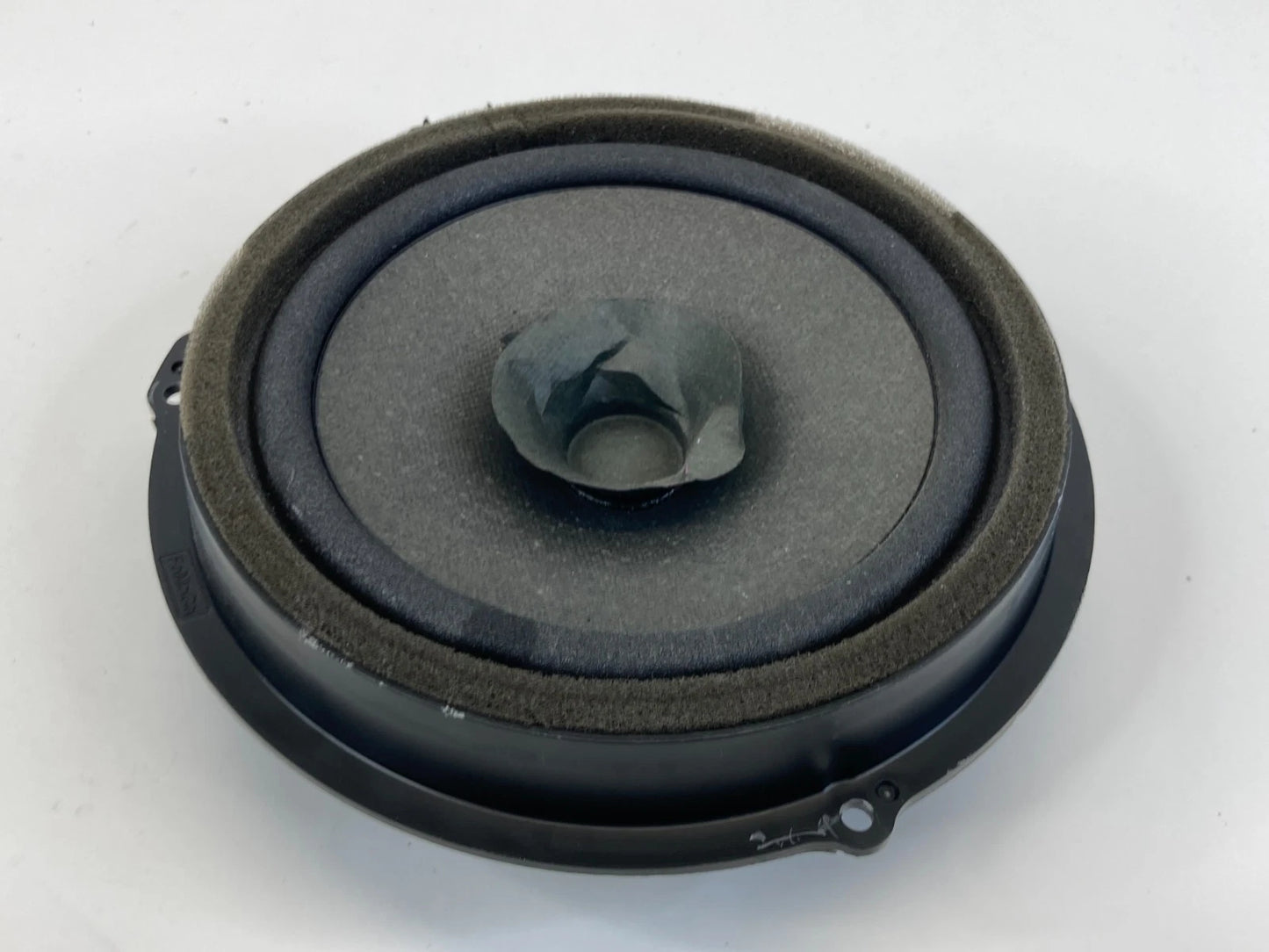 2013-2019 FORD ESCAPE REAR LEFT LH DOOR AUDIO SPEAKER 8A6T-18808-CC OEM
