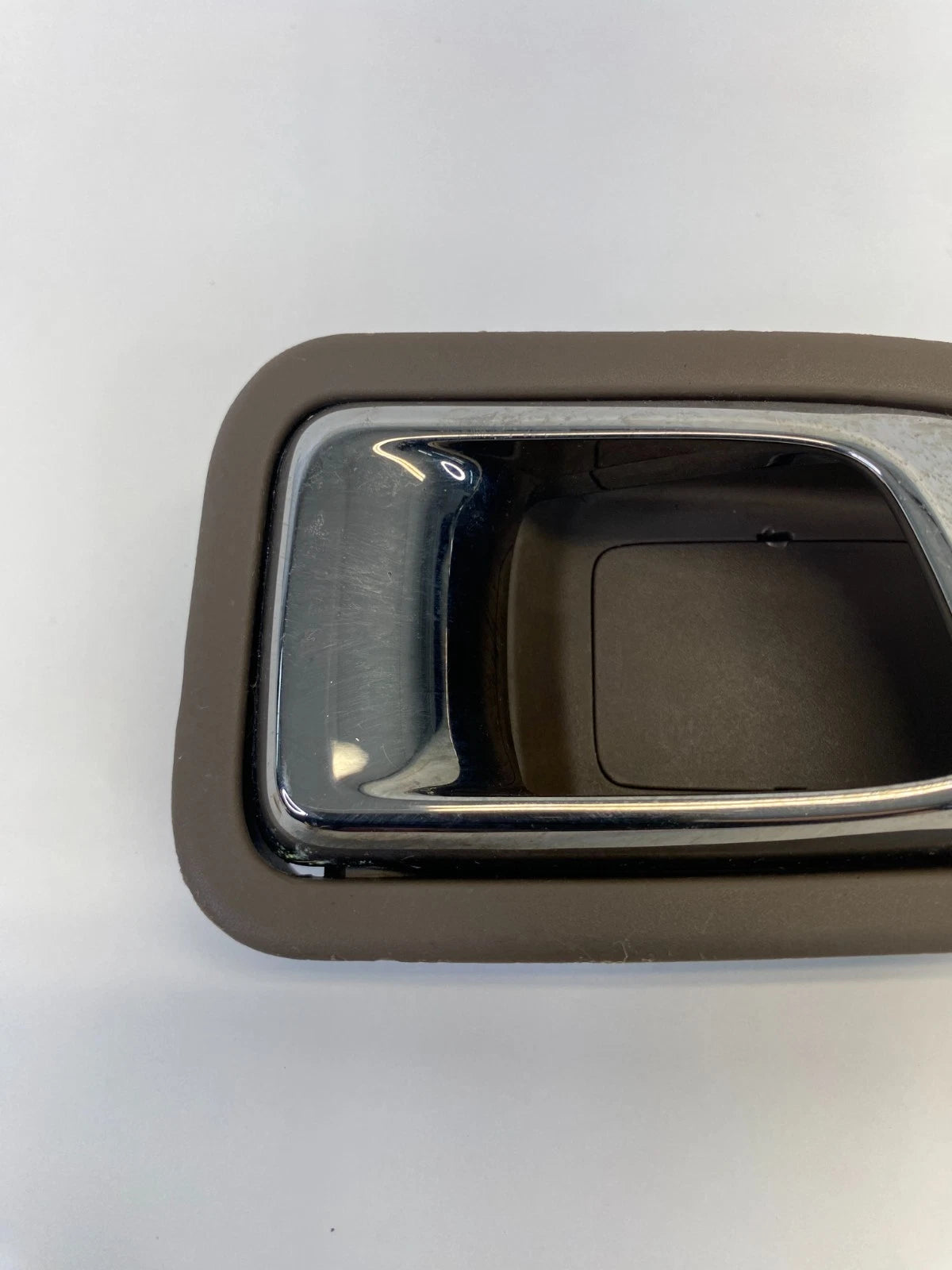 2006-2008 HONDA PILOT REAR LEFT SIDE INNER INTERIOR DOOR HANDLE BEIGE OEM