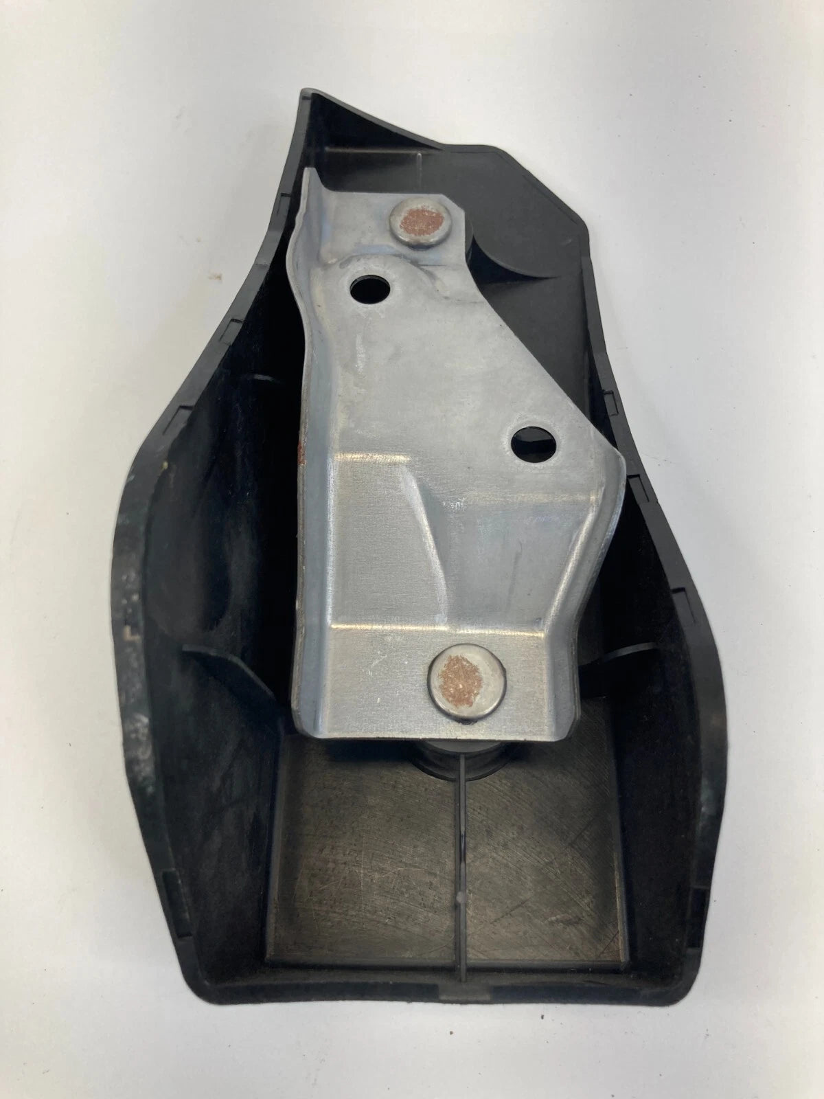 1997-2004 MITSUBISHI MONTERO SPORT DRIVER SIDE DEAD PEDAL FOOT REST COVER OEM