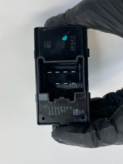 2010-2017 CHEVROLET EQUINOX REAR RIGHT SIDE DOOR WINDOW CONTROL SWITCH 13305368