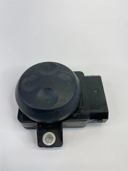 09-17 VOLKSWAGEN CC FRONT LEFT SIDE SEAT LUMBAR CONTROL SWITCH 8E0-959-777-B OEM
