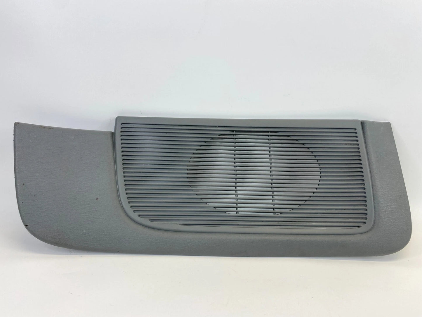 01-07 CHRYSLER TOWN & COUNTRY QUARTER PANEL LEFT SIDE SPEAKER TRIM 0SK71TRMAA