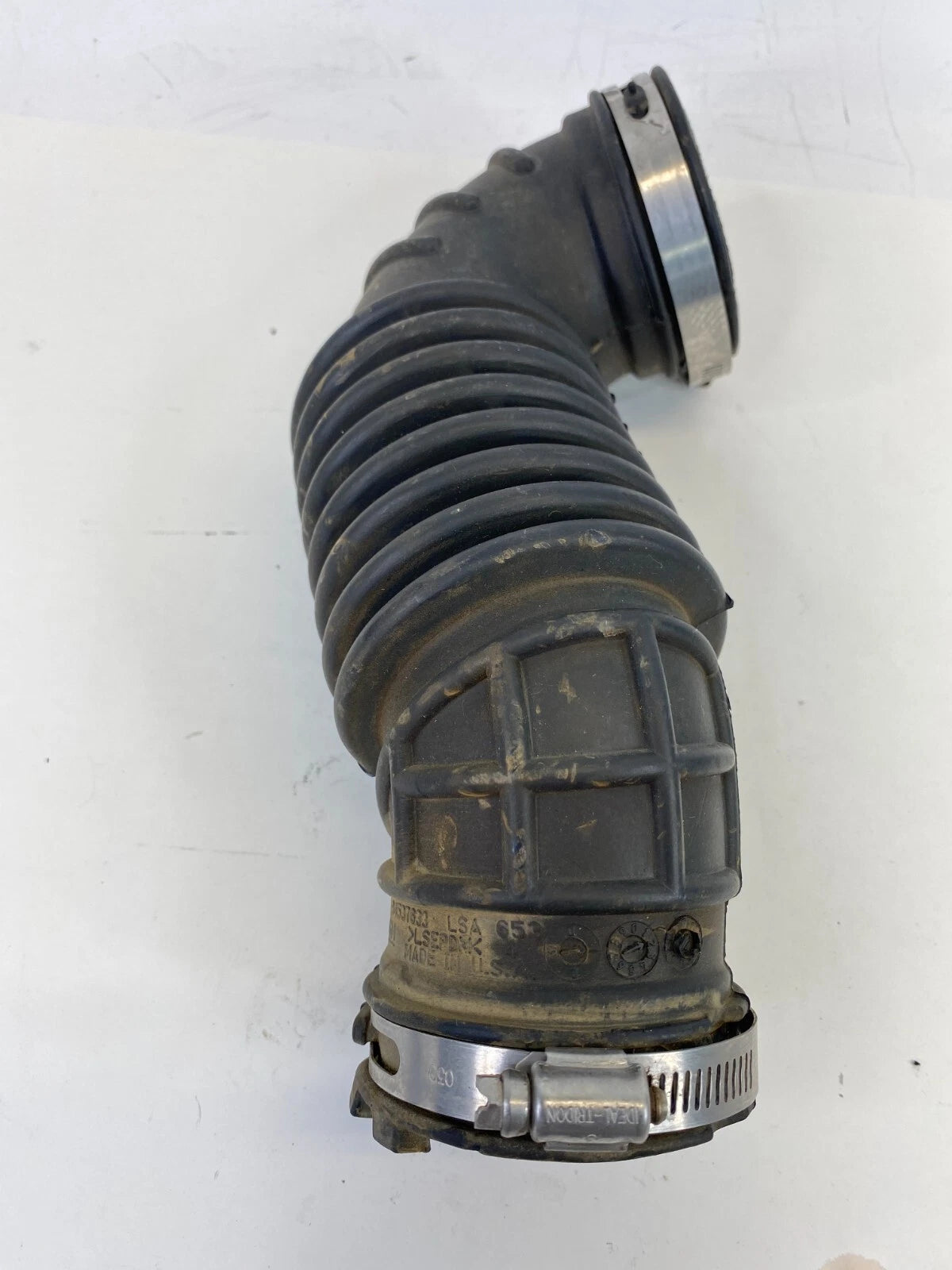 2012-2018 CHEVROLET SONIC 1.8L FWD AIR CLEANER INTAKE HOSE OUTLET DUCT TUBE OEM