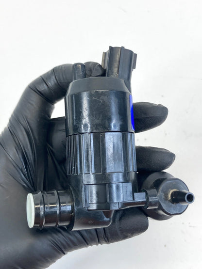 13-19 FORD EXPLORER INTERCEPTOR UTILITY WINDSHIELD WIPER WASHER FLUID PUMP OEM