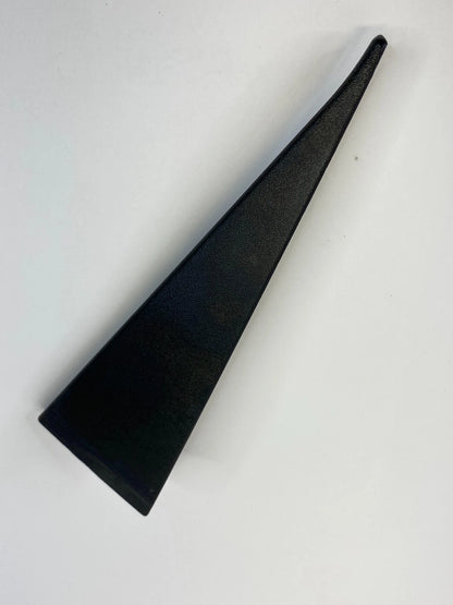 2005-2010 JEEP GRAND CHEROKEE REAR LEFT EXTERIOR DOOR CORNER COVER MOLDING OEM