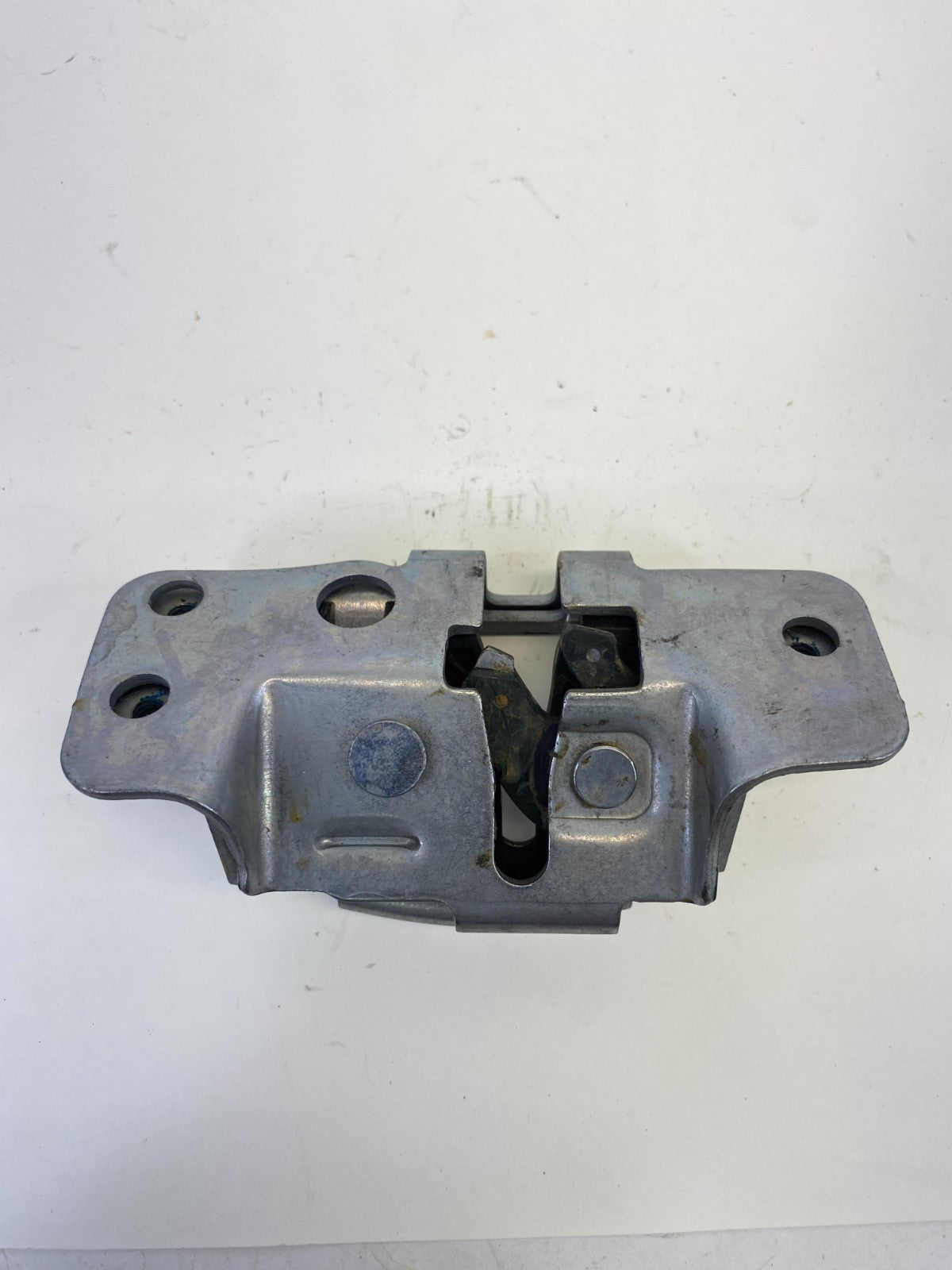 2008-2016 Chrysler Town & Country Rear Right Side Sliding Door Lock Latch Catch