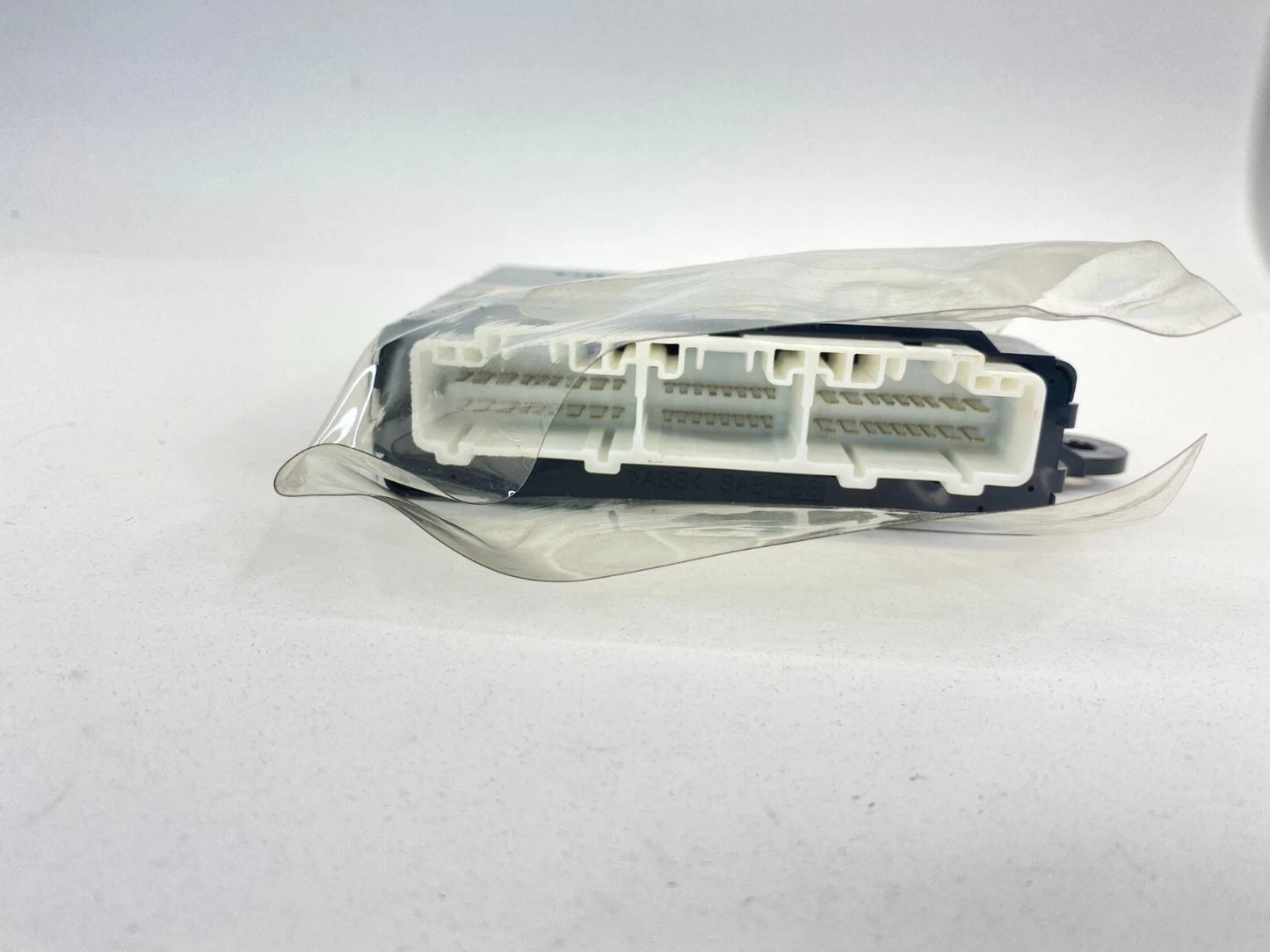 1998-2000 LEXUS LS400 FRONT RIGHT DOOR MULTIPLEX COMPUTER MODULE OEM 8922350140