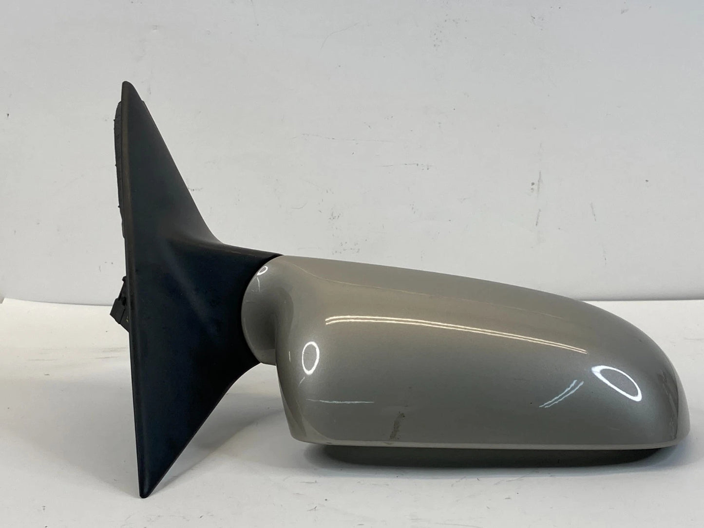 1999-2004 Audi A6 Right Passenger Door Side View Power Mirror 4B1-858-532-BJ OEM