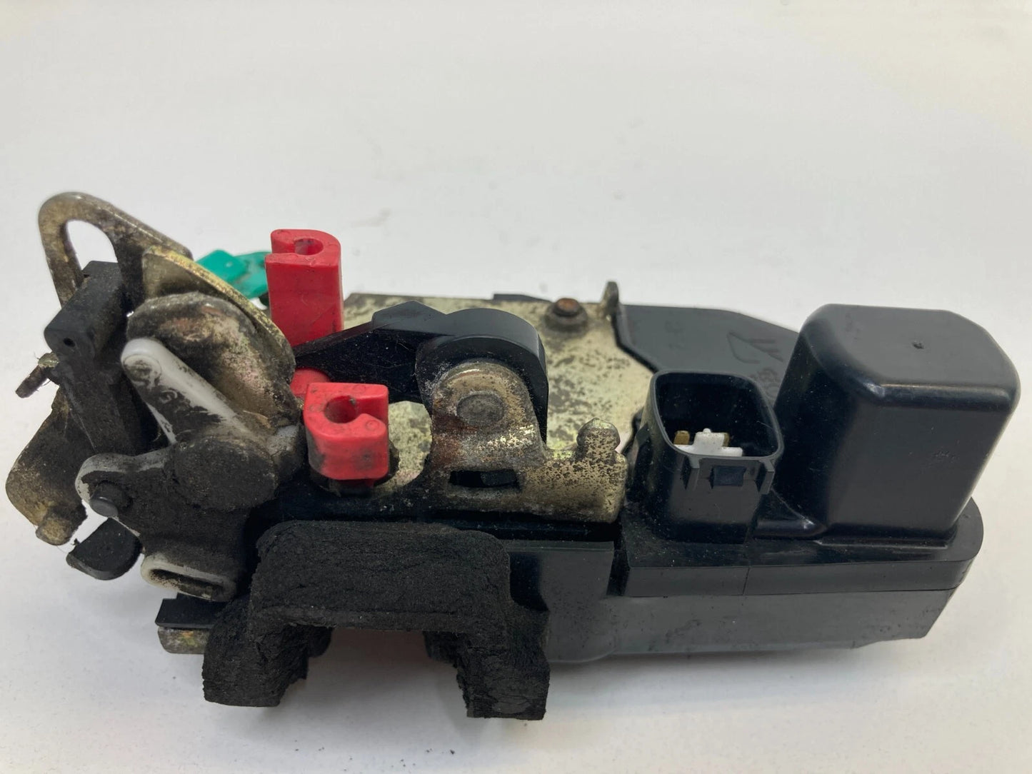 2002-2007 JEEP LIBERTY REAR RIGHT SIDE DOOR LOCK LATCH RELEASE ACTUATOR ASSY OEM
