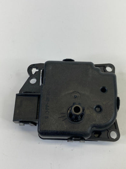 2009-2014 Volkswagen Routan HVAC A/C Heater Blend Door Actuator M8679001 OEM